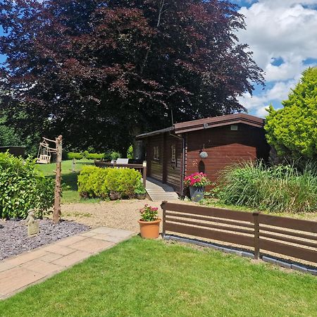 Cypress Log Cabins Accommodation Godshill  Exterior photo
